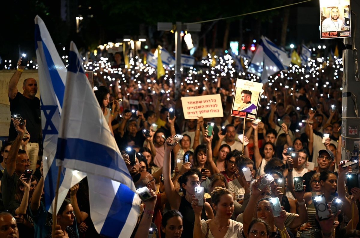 Manifestación para eixgir la liberación de los rehenes israelíes