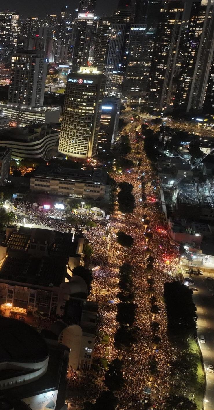 Manifestación para eixgir la liberación de los rehenes israelíes
